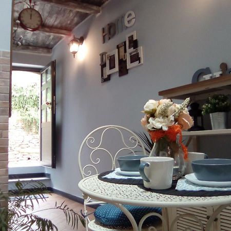 Contrada Casa Vacanze Apartamento Vado Ligure Exterior foto