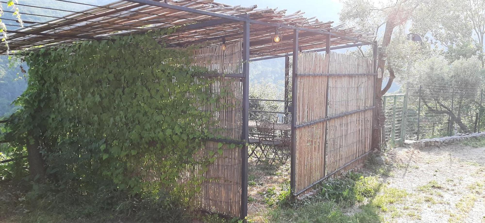 Contrada Casa Vacanze Apartamento Vado Ligure Exterior foto