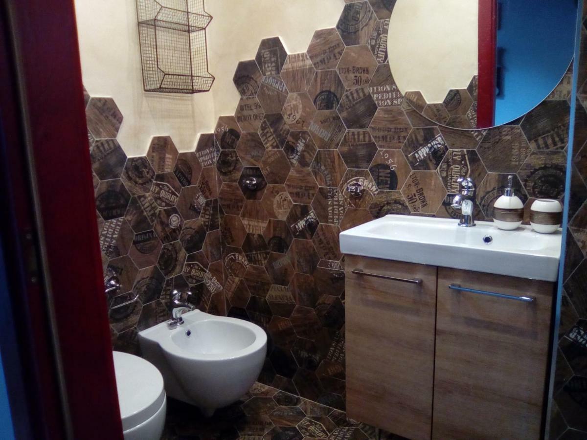 Contrada Casa Vacanze Apartamento Vado Ligure Exterior foto
