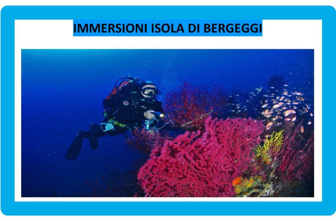 Contrada Casa Vacanze Apartamento Vado Ligure Exterior foto