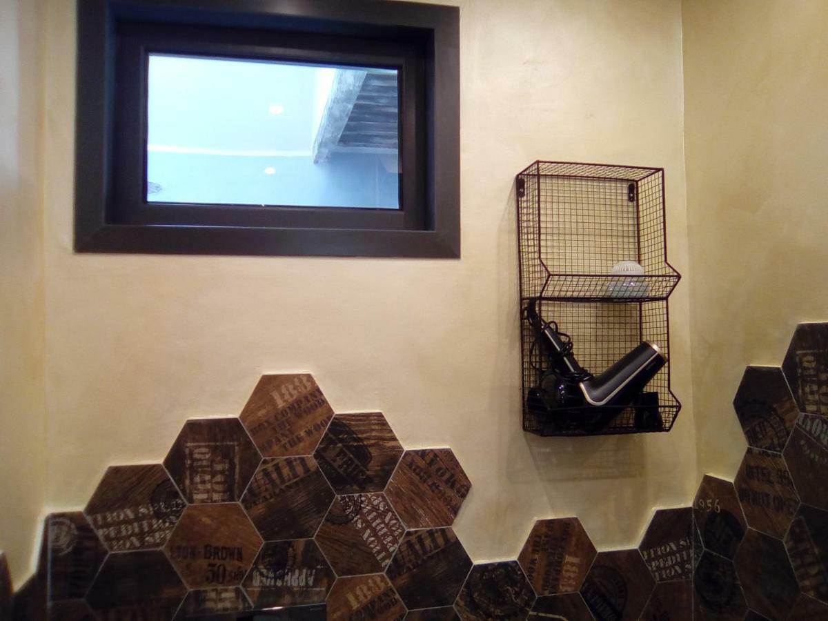 Contrada Casa Vacanze Apartamento Vado Ligure Exterior foto